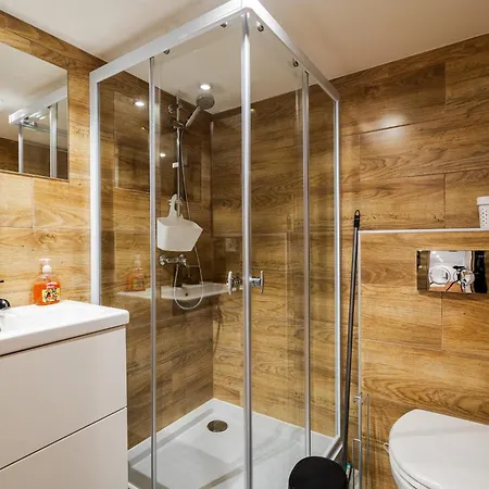 아파트 Vintage 2 Bedroom Apartment, Kai *